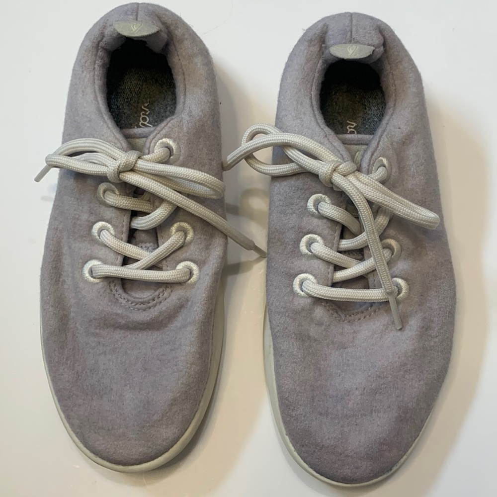 ALLBIRDS purple woolrunners